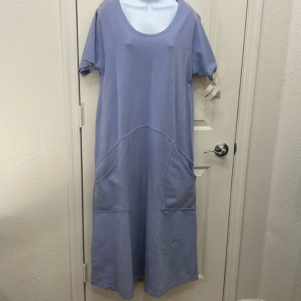 New York Laundry Light Blue Dress 💯% Cotton USA
Scoop Neck Short Sleeve Medium